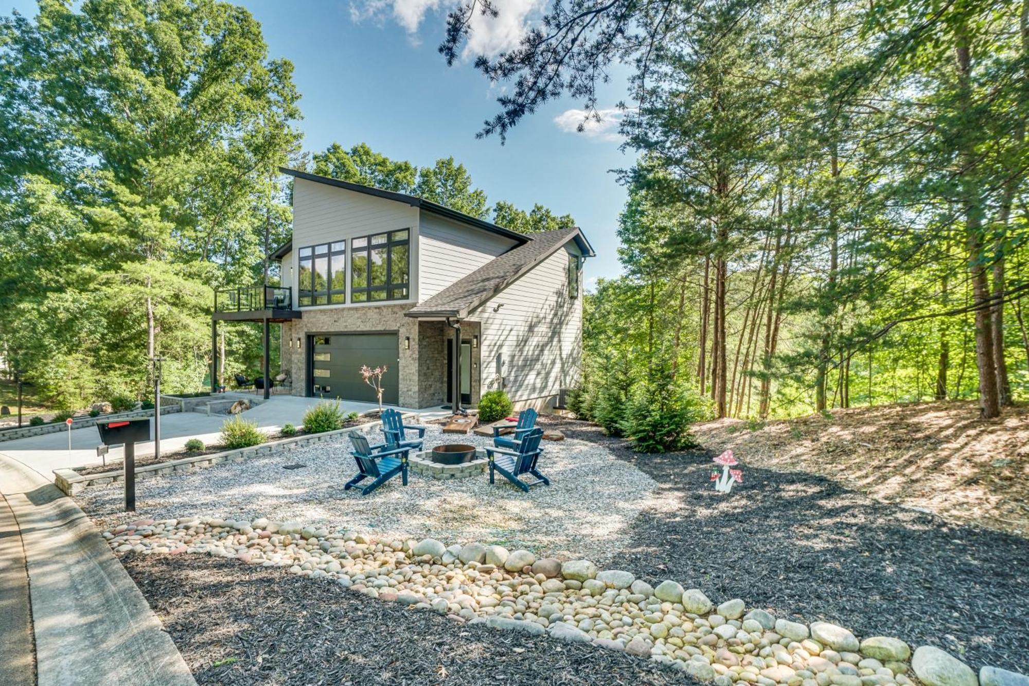 Luxury Modern Home On Golf Course With Game Room! Helen Eksteriør billede