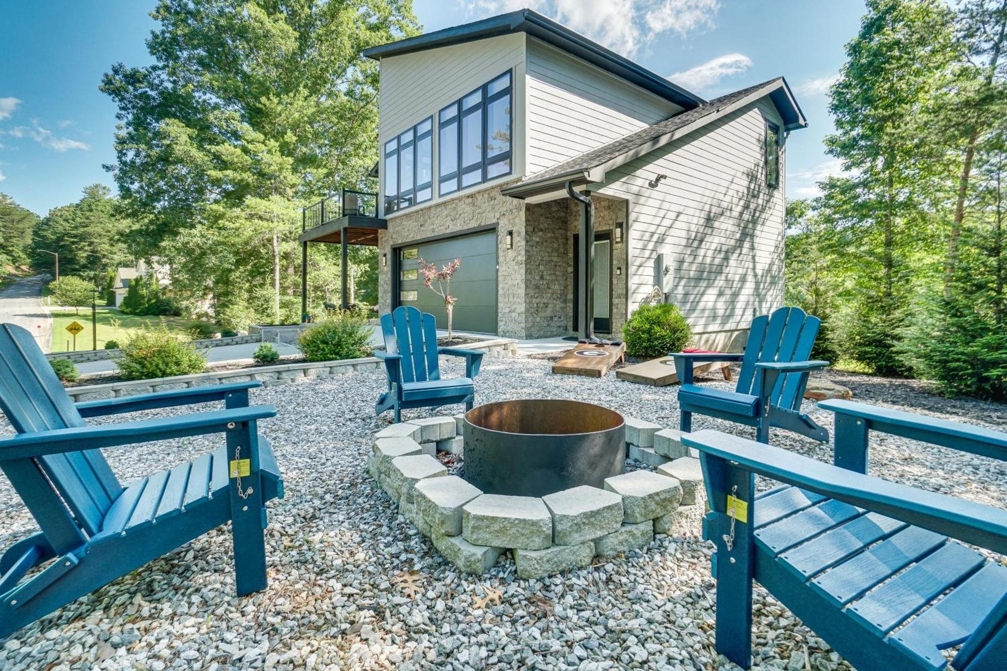 Luxury Modern Home On Golf Course With Game Room! Helen Eksteriør billede